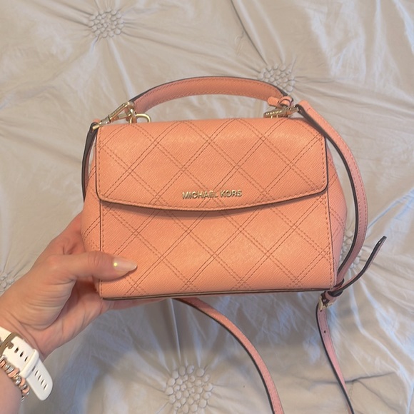 MICHAEL KORS | pink small purse - Picture 4 of 4